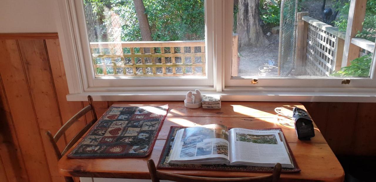 Astley Cottage Дейлсфорд Екстериор снимка